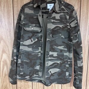 Women’s Camouflage Jacket